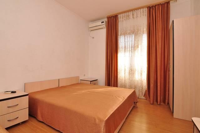 גגרה U Ruslana Guest House מראה חיצוני תמונה