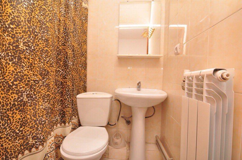 גגרה U Ruslana Guest House מראה חיצוני תמונה