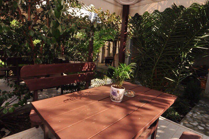 גגרה U Ruslana Guest House מראה חיצוני תמונה