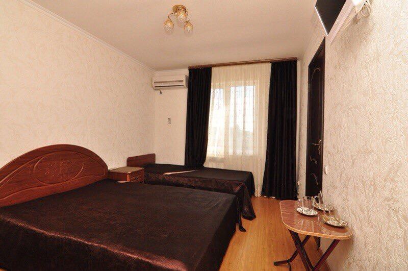גגרה U Ruslana Guest House מראה חיצוני תמונה